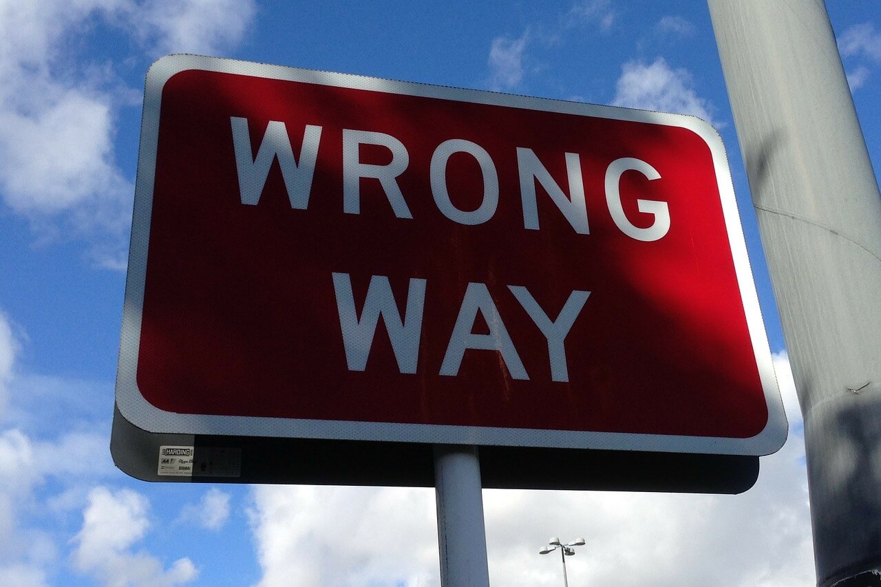 Wrong way signage