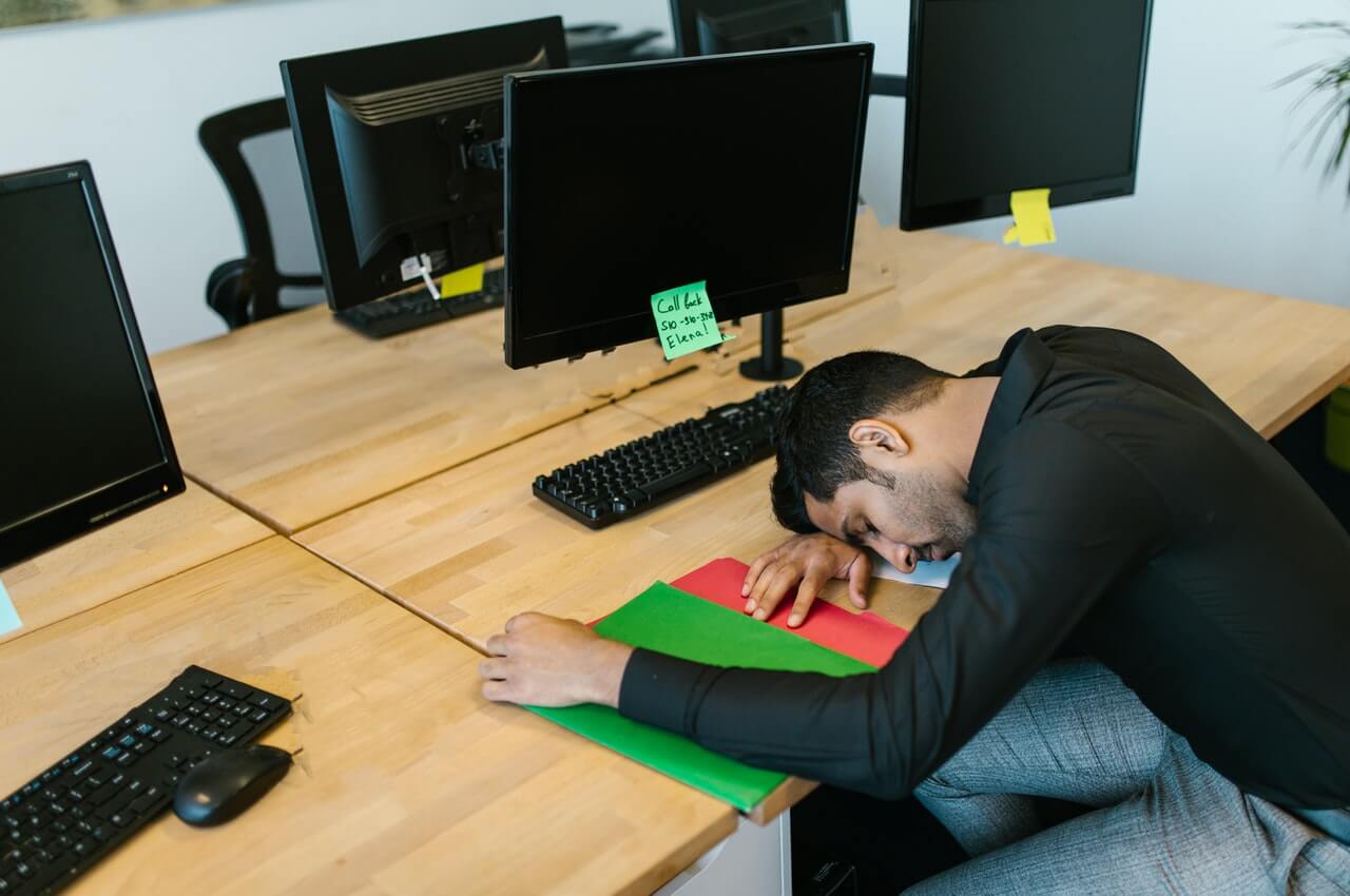 13 Tips to sleep more and raise productivity