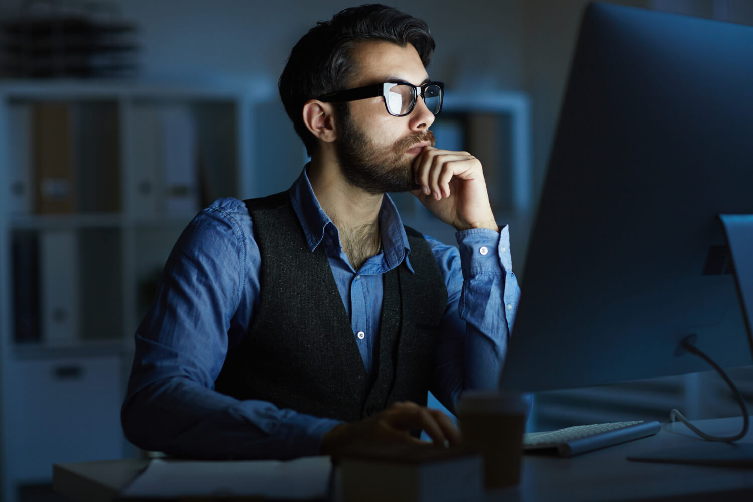 Man-totally-fixated-on-his-laptop