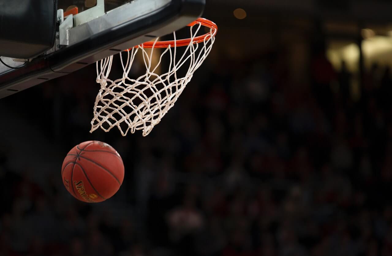 Basketball-hoop-in-a-basketball-court