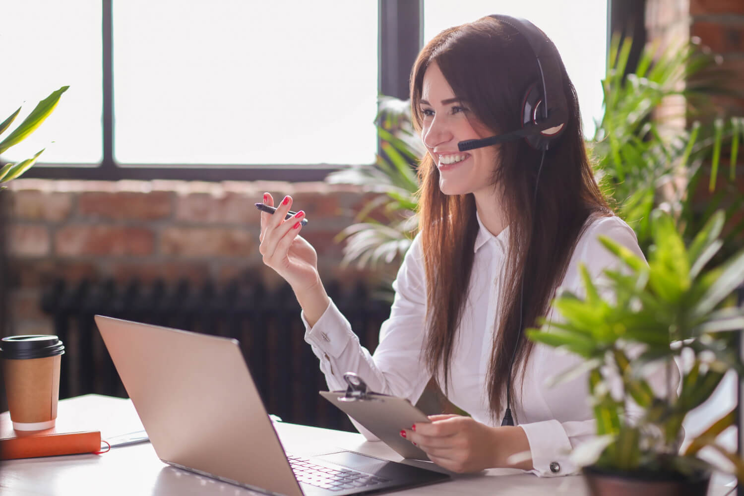 A young customer service worker