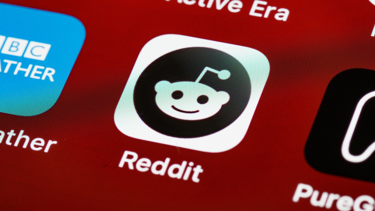 Sweeping Closure of Reddit Apps: Apollo, rif, ReddPlanet, Sync to Shut Down Due to API Pricing Dispute